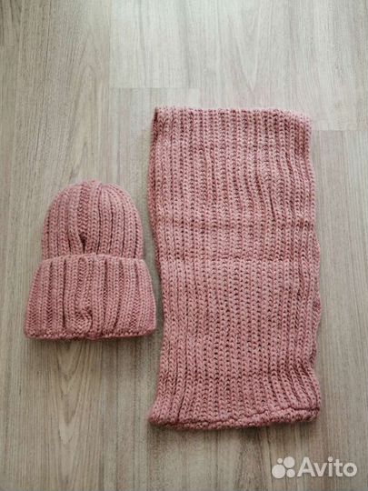 Комплект шапка и снуд