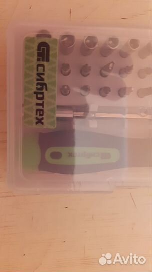 Набор бит и торцевых головок с реверсив. отверткой