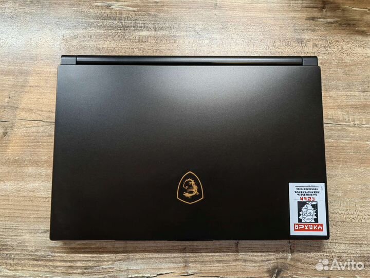 Ноутбук MSI gs65 stealth thin 8re