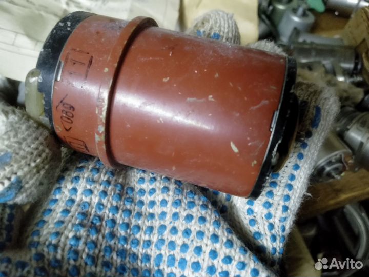 Электродвигатель адп-1121 (СССР)