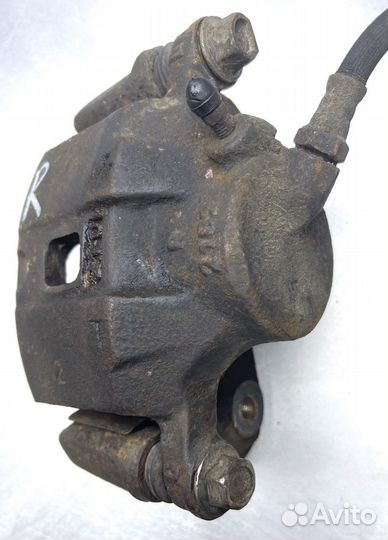 Мицубиси Галант Суппорт передний Прав