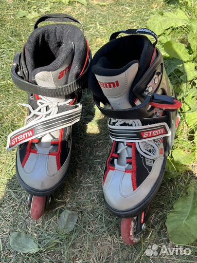 Роликовые коньки