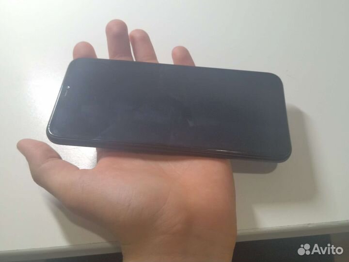 Xiaomi Mi A2 Lite Android One, 4/32 ГБ