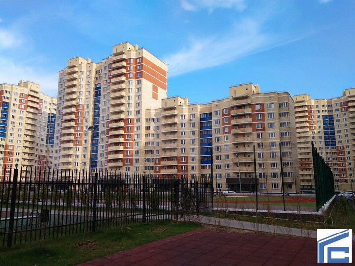 2-к. квартира, 74,6 м², 1/9 эт.