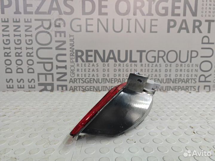 Фонарь противотуманный задний правый Nissan