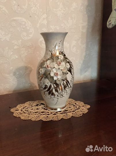 Ваза с перламутром