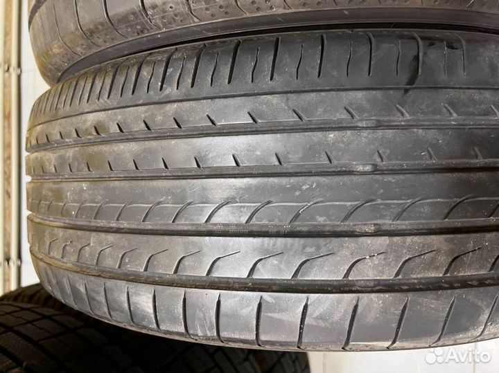 Yokohama BluEarth RV-02 215/60 R17 96H