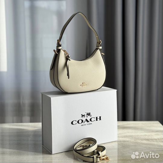 Сумкс Coach