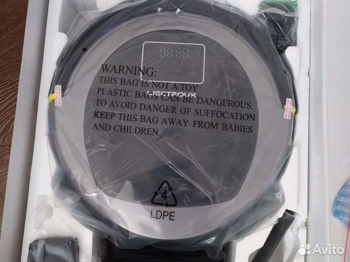 Робот пылесос