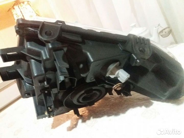 Фара правая, корпус. Панфиндер