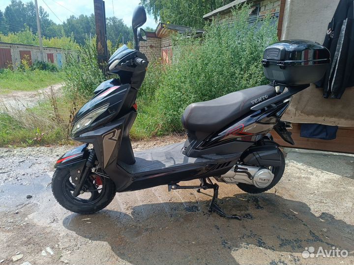 Скутер vento city