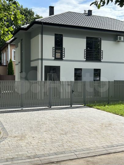 Таунхаус 137 м² на участке 3 сот.