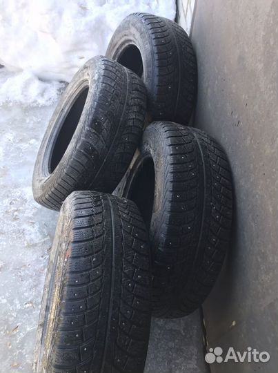 Gislaved Nord Frost 5 235/65 R17
