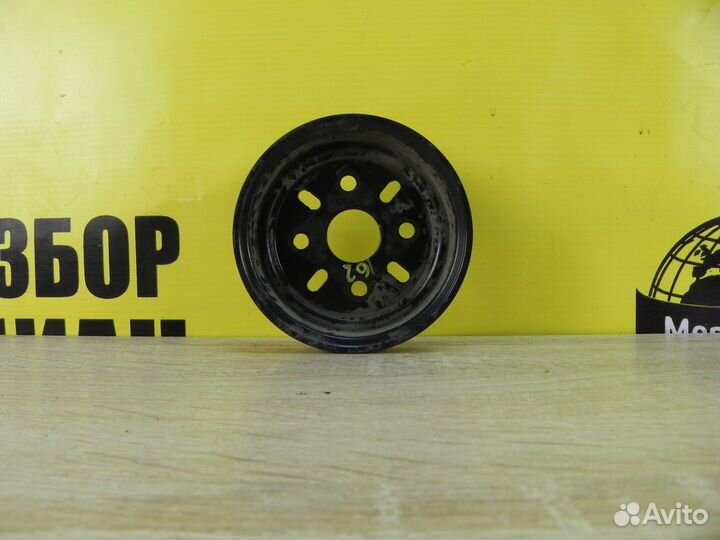 Nissan Almera N16 Шкив помпы