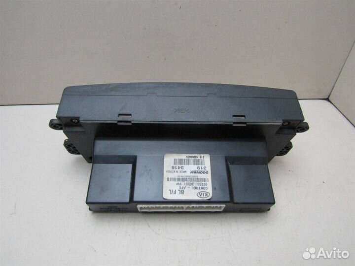 Блок управления климатической установкой Kia Sore