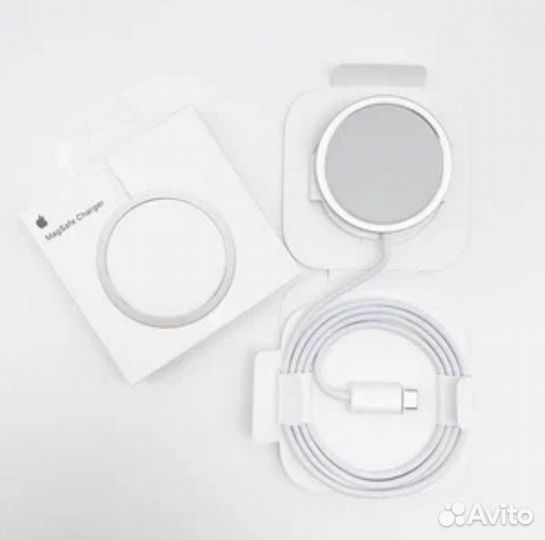 Apple MagSafe charger