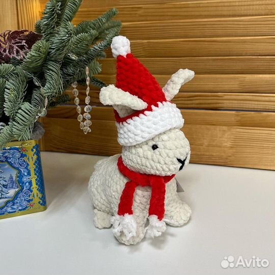 Кролики, зайчики вязаные