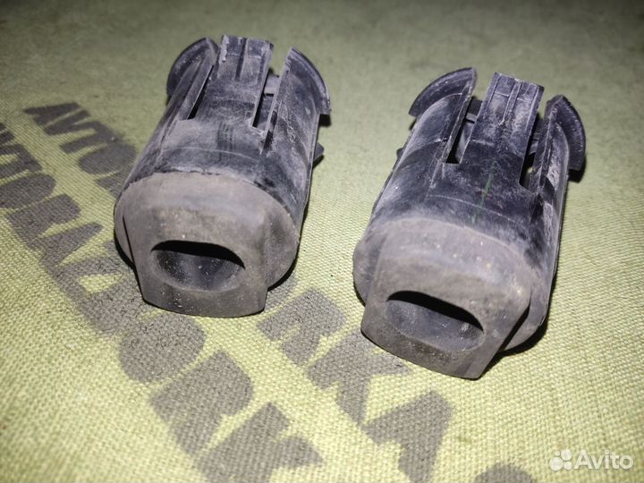 Крепление радиатора Nissan Lafesta cwefwn