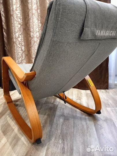 Кресло качалка с массажем