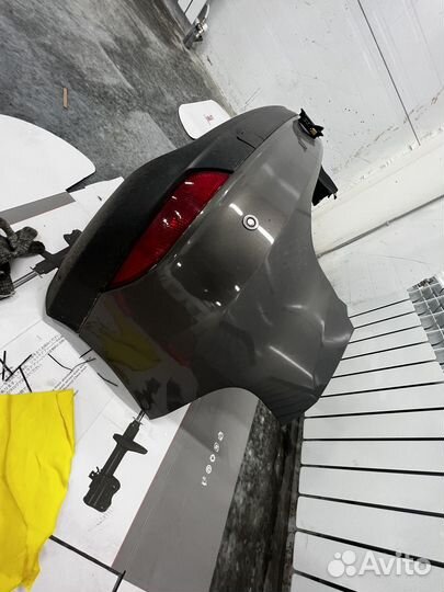 Задний бампер Focus 3 хэтч рестайлинг с штат парк