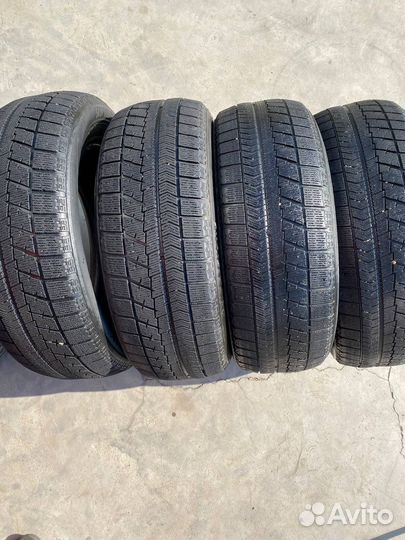Bridgestone Blizzak Ice 205/60 R16