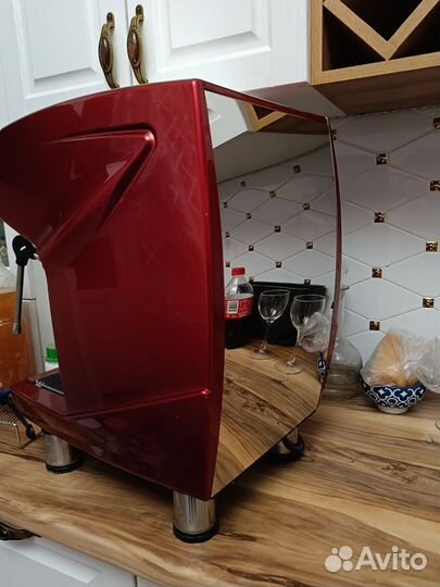 Кофемашина новая
