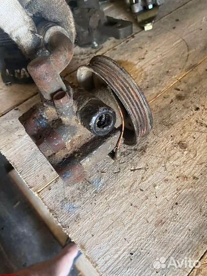 Насос гидроусилителя Chevrolet Spark