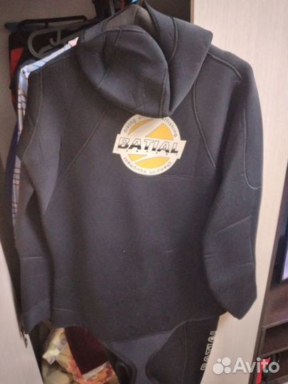 Костюм для подводной охоты