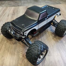 Traxxas summit 1/8