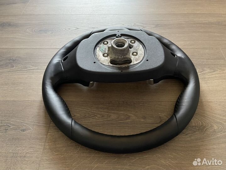 Руль Bmw 7 G11 G12 G30 (с ассистентами)