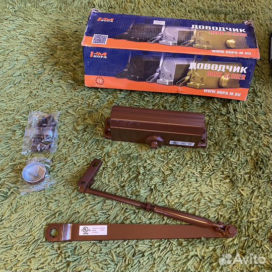 Доводчик дверной