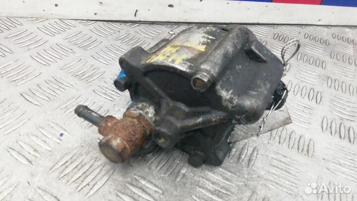 Насос вакуумный Toyota Land Cruiser Prado