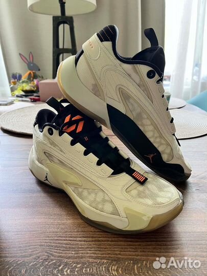 Кроссовки Jordan