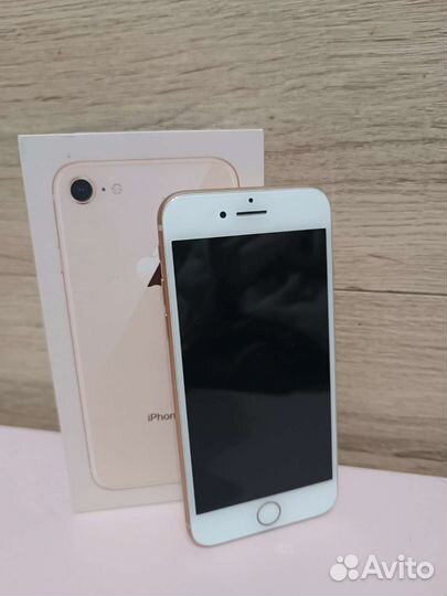 Телефон iPhone 8 64 gb