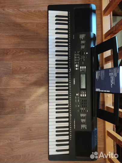 Yamaha psr ew300