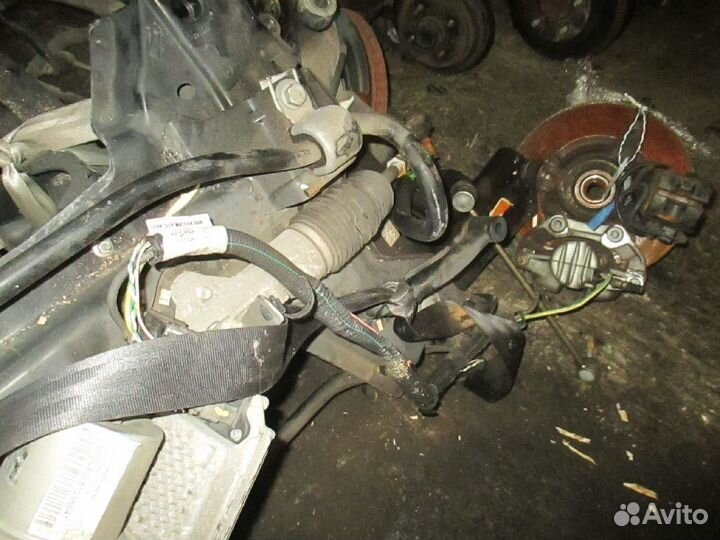 Подрамник Peugeot 207 VF3