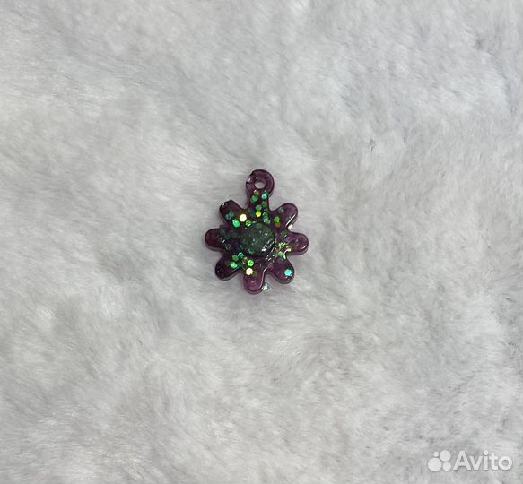 Кулон цветок