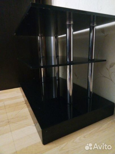 Тумба тв стеклянная