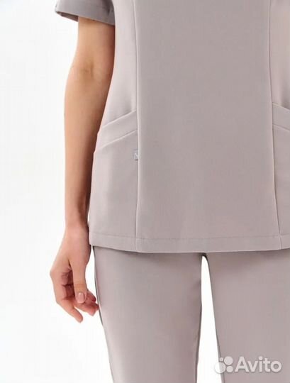 Медицинский костюм