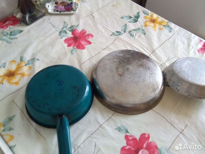 Сковородки разных размеров