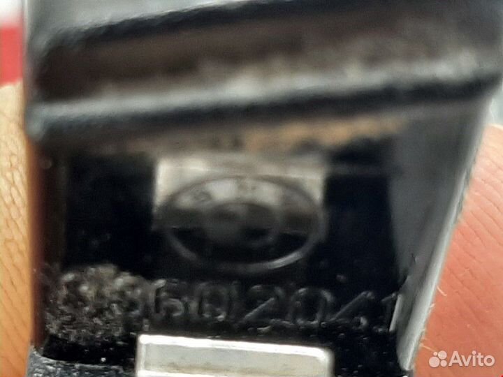 Повторитель передний левый BMW 7 E38 1998 83602041