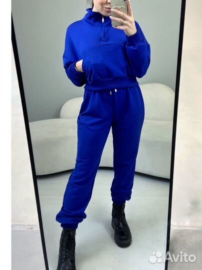 Спортивный костюм