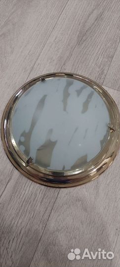 Светильник потолочный