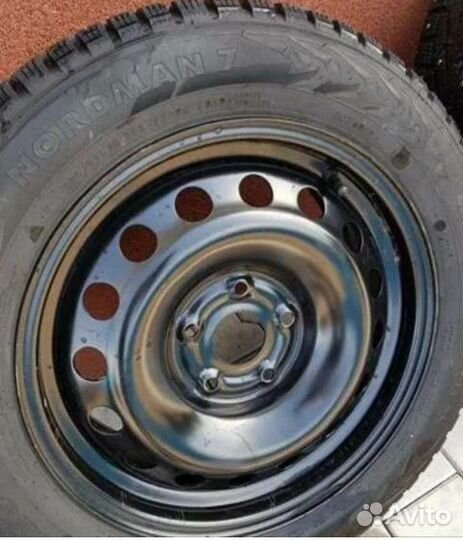 Nokian Tyres Nordman 7 215/55 R16