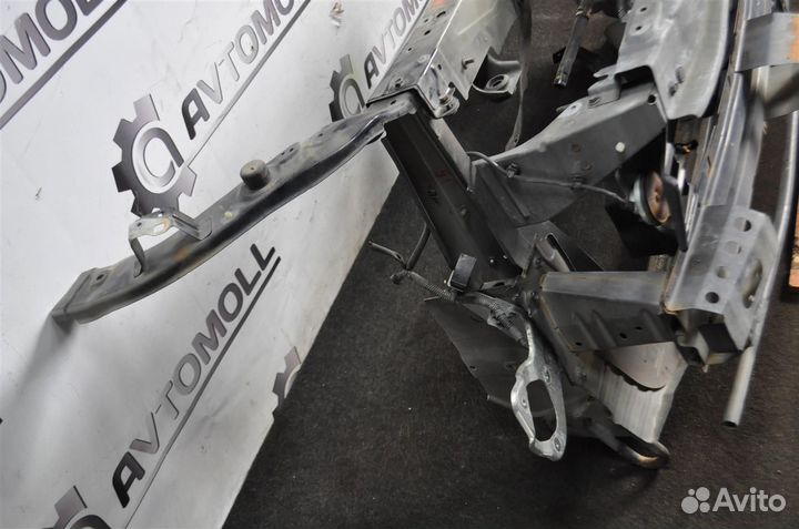 Телевизор mitsubishi Outlander GG2W