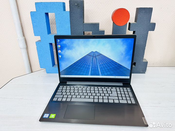 Игровой Lenovo core i5-8265u/8gb/mx 110 2gb