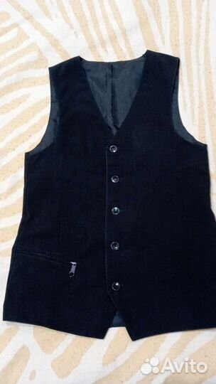Жилетка для мальчика школьная 140