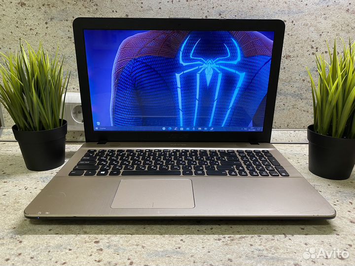 Скоростной ноутбук asus 2 видеокарты