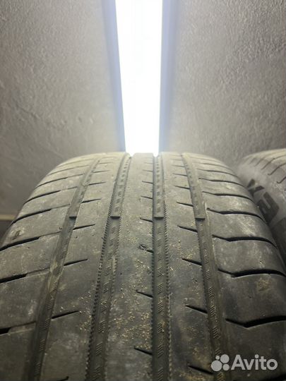 Kapsen ComfortMax S801 215/55 R17 27V