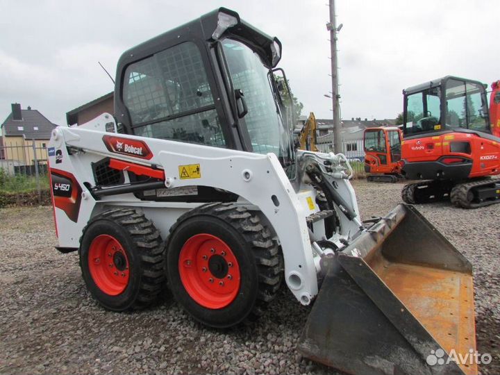 Мини-погрузчик Bobcat S450, 2023